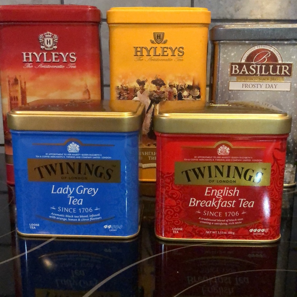 Collection of tea metal tins - Picture 10 of 16